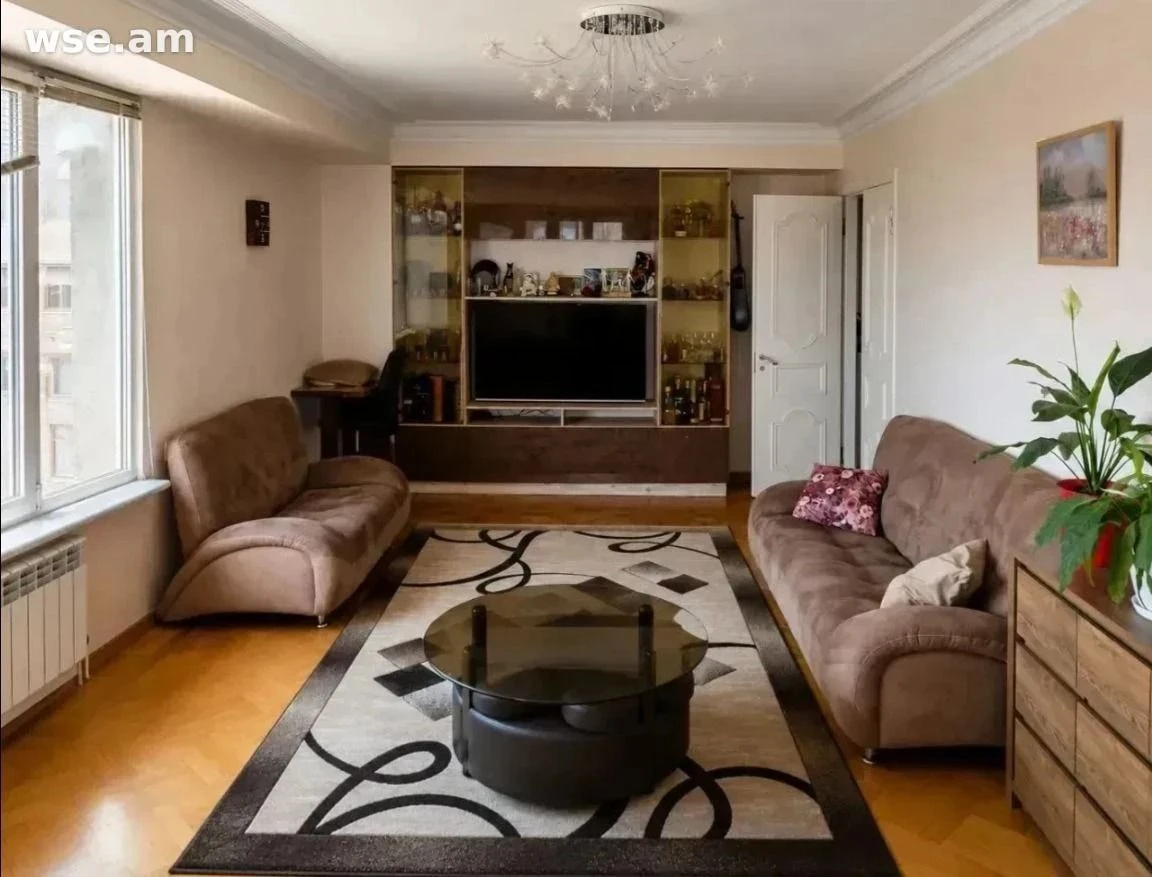 3-комн., 106 м², 8/9 эт., улица Айгедзора