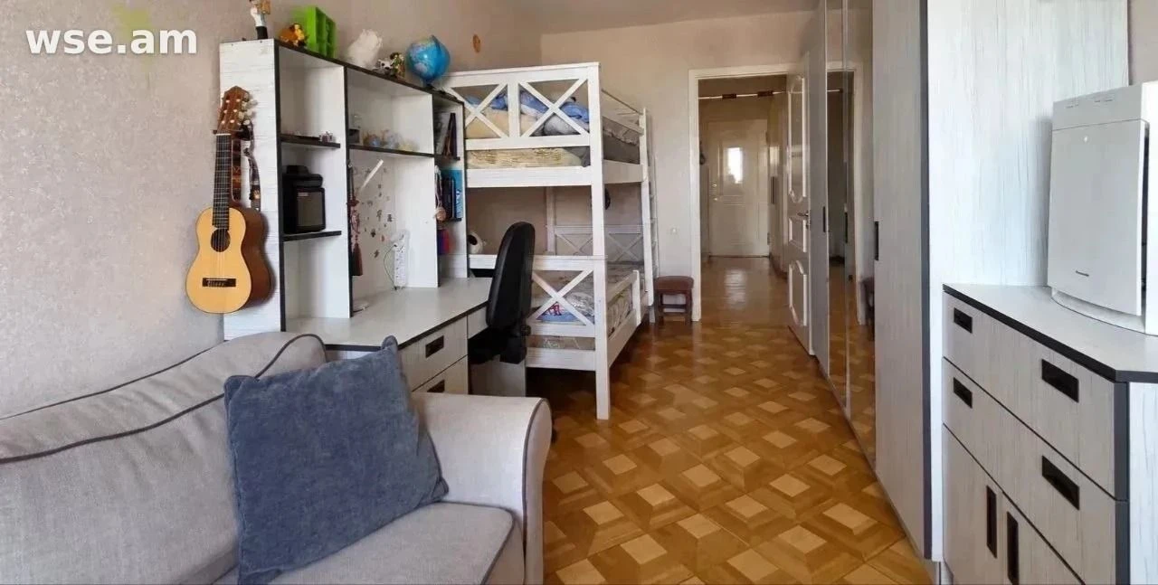 3-комн., 106 м², 8/9 эт., улица Айгедзора