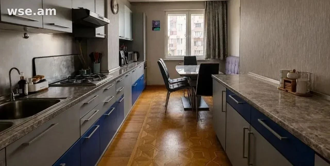 3-комн., 106 м², 8/9 эт., улица Айгедзора