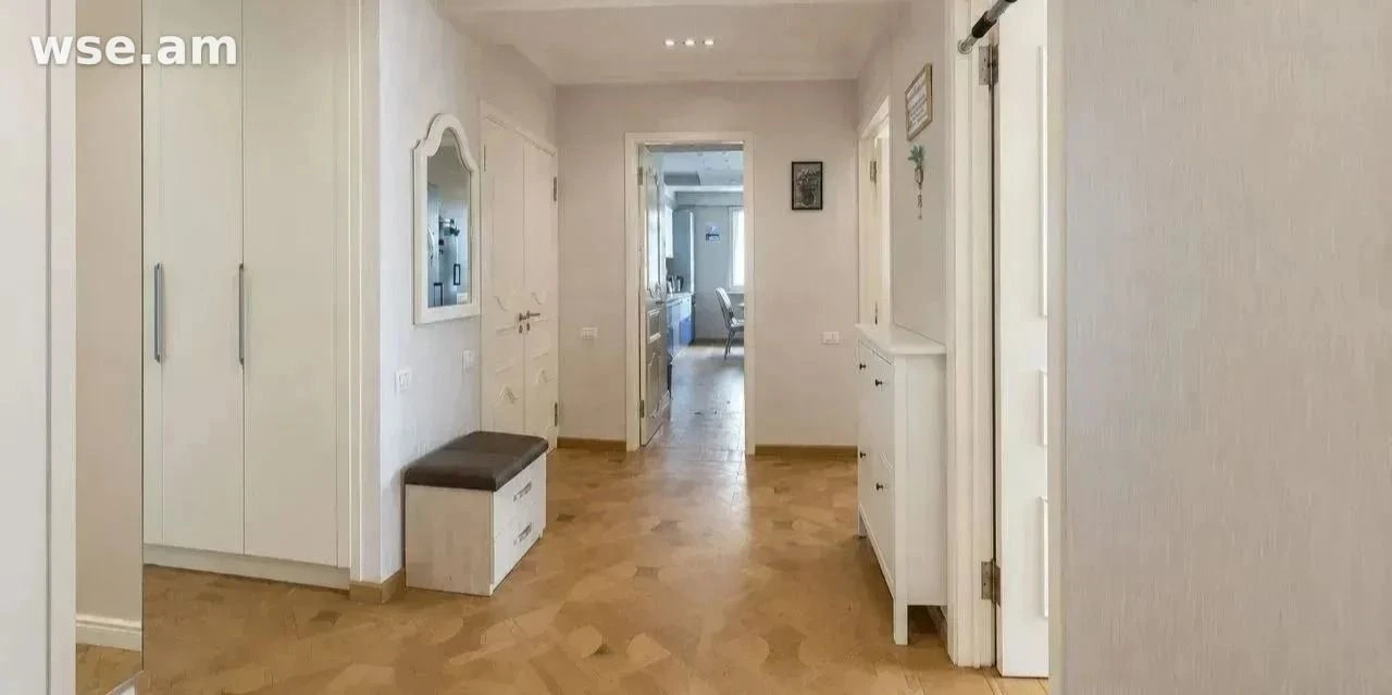 3-комн., 106 м², 8/9 эт., улица Айгедзора