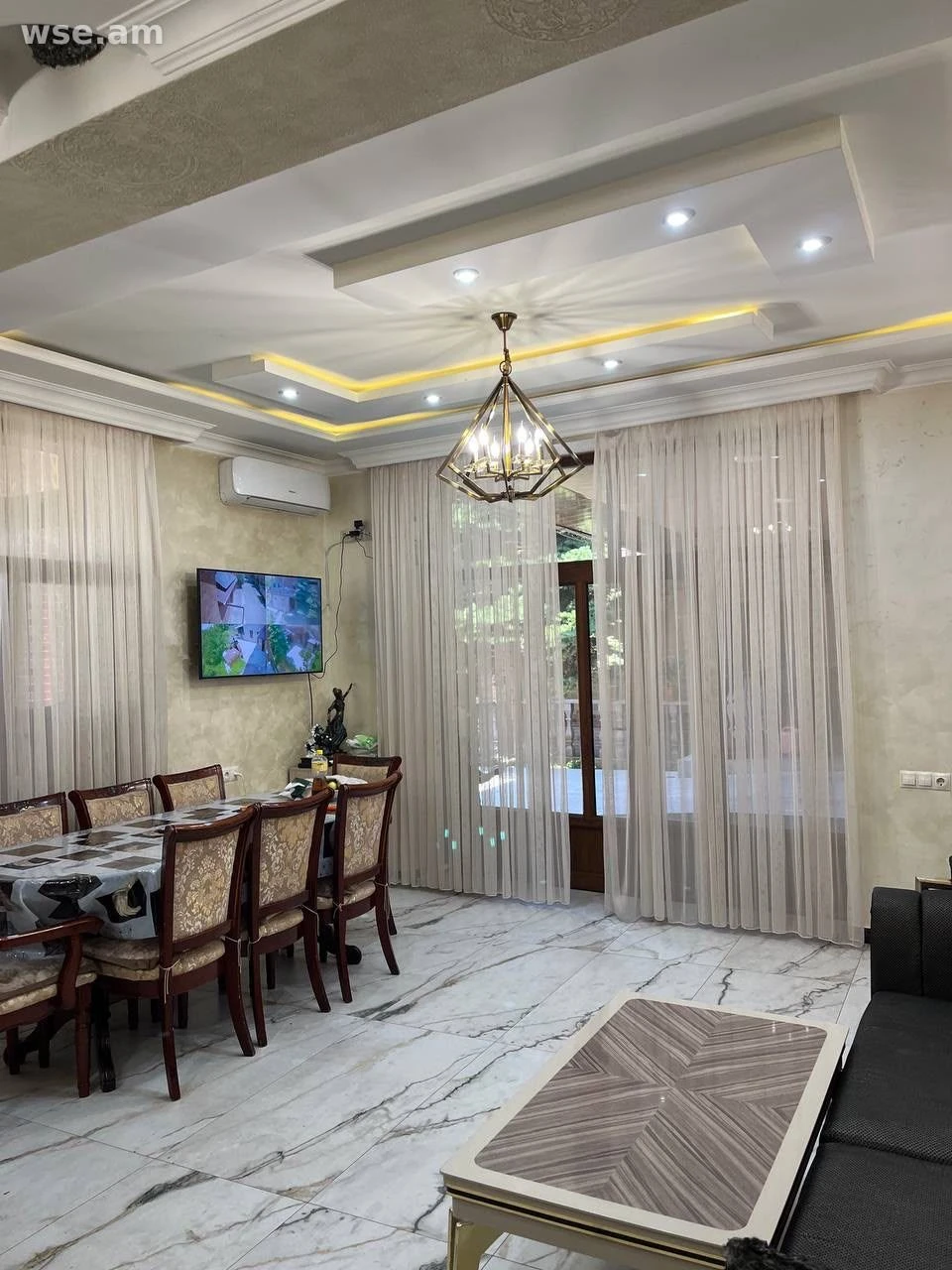 4-комн. дом, 350 м², 2-этажный, село Гехашен, Котайкская область