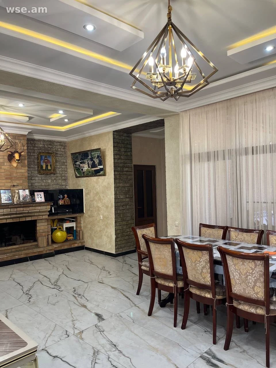 4-комн. дом, 350 м², 2-этажный, село Гехашен, Котайкская область