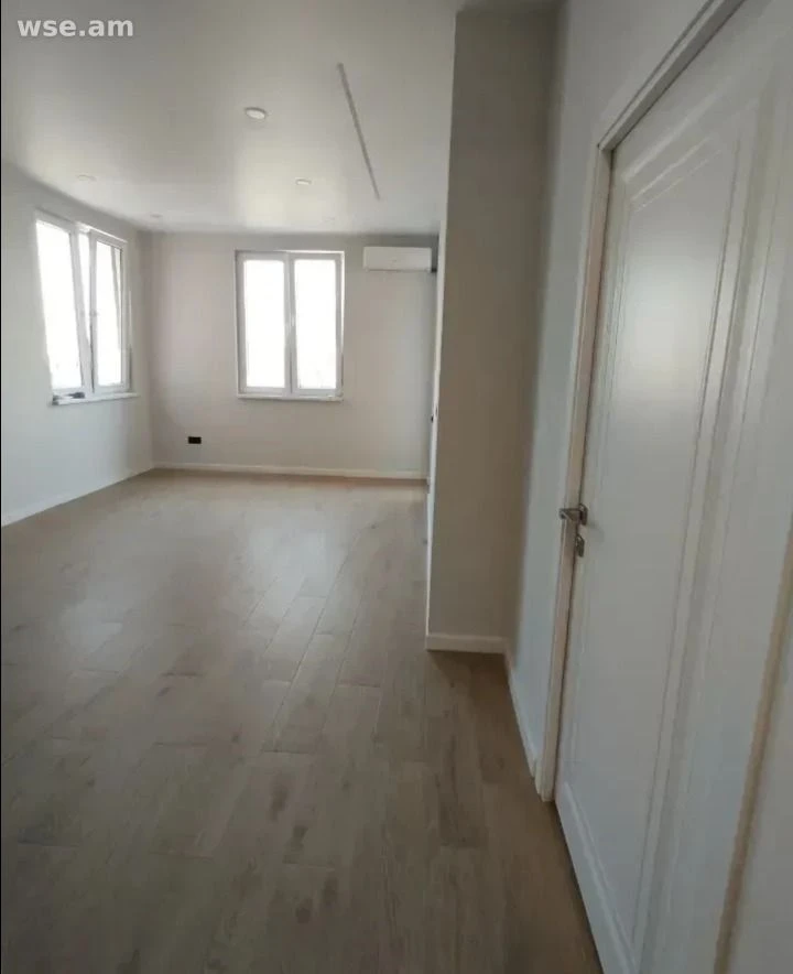 2-комн., 52 м², 5/14 эт., улица Айка Гюликевхяна