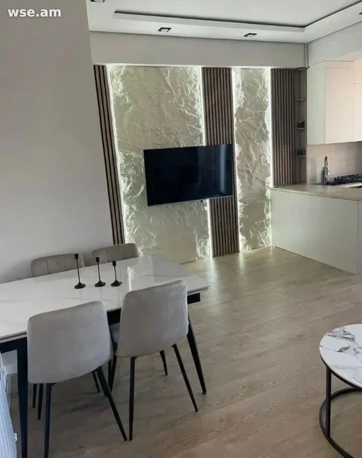 1室公寓, 53㎡, 尼科加奥斯·阿东茨街19号 — 450 000 ֏ | WSE.AM