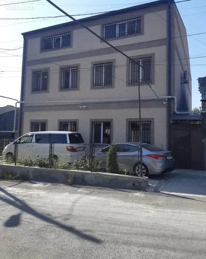 8室独栋住宅, 380㎡, metsarents Street 34 — 1 400 000 ֏ | WSE.AM