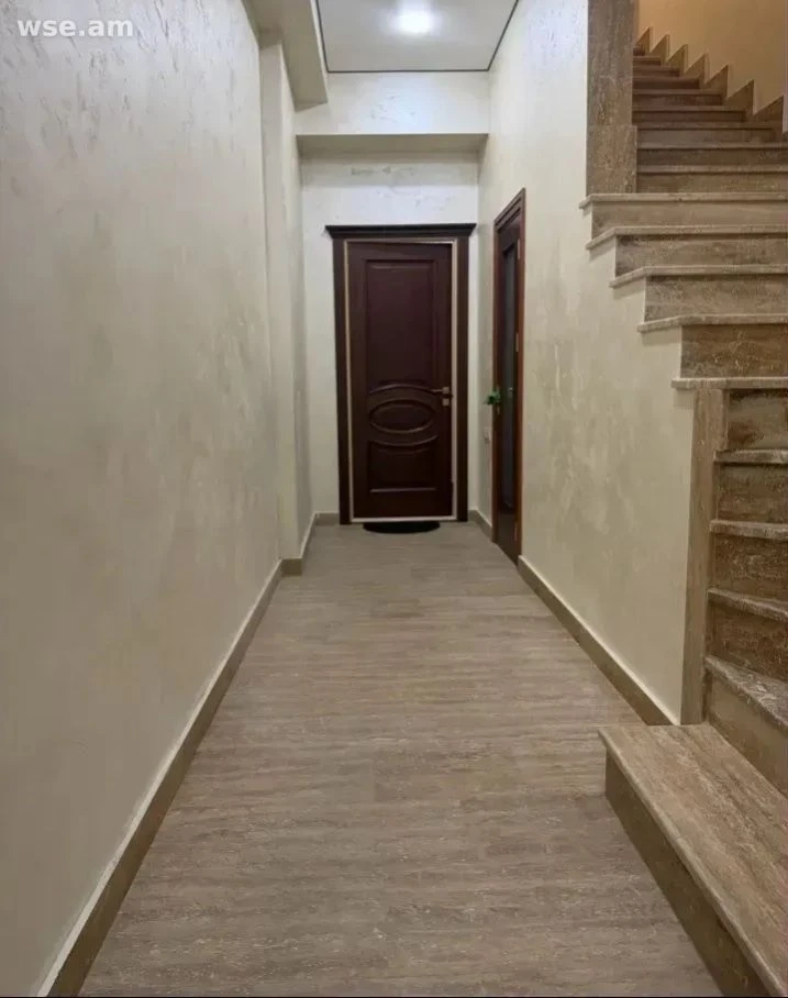 2室公寓, 40㎡, 阿格尤萨戈尔茨涅里街67号 — 450 000 ֏ | WSE.AM