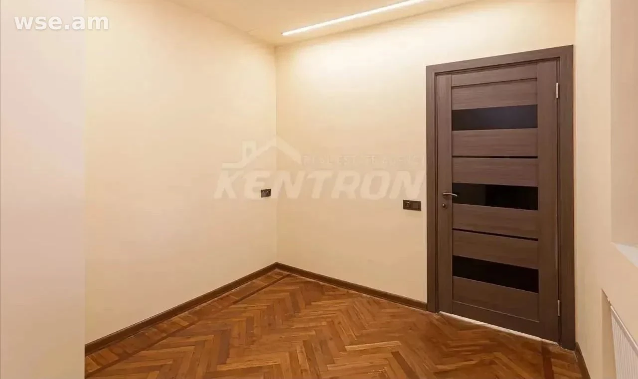 5室公寓, 120㎡, 梅斯罗普·马什托茨大街2号 — 300 000 $ | WSE.AM