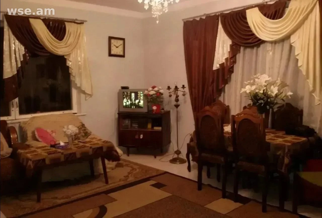 3 սենյականոց տուն, 135 մ², 3 հարկանի, Ջրաշեն