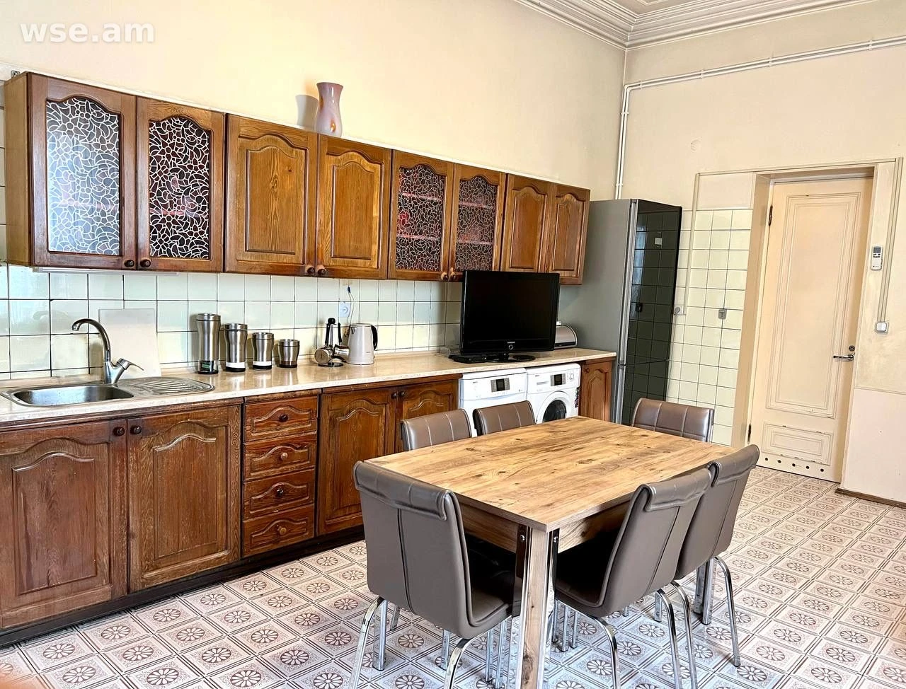 5-room house, 380 m², 3-storey, Hrant Shahinyan street