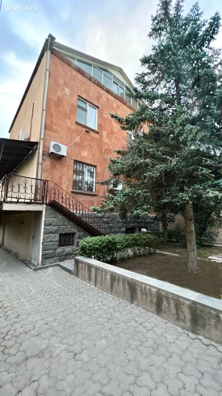 5-room house, 380 m², 3-storey, Hrant Shahinyan street