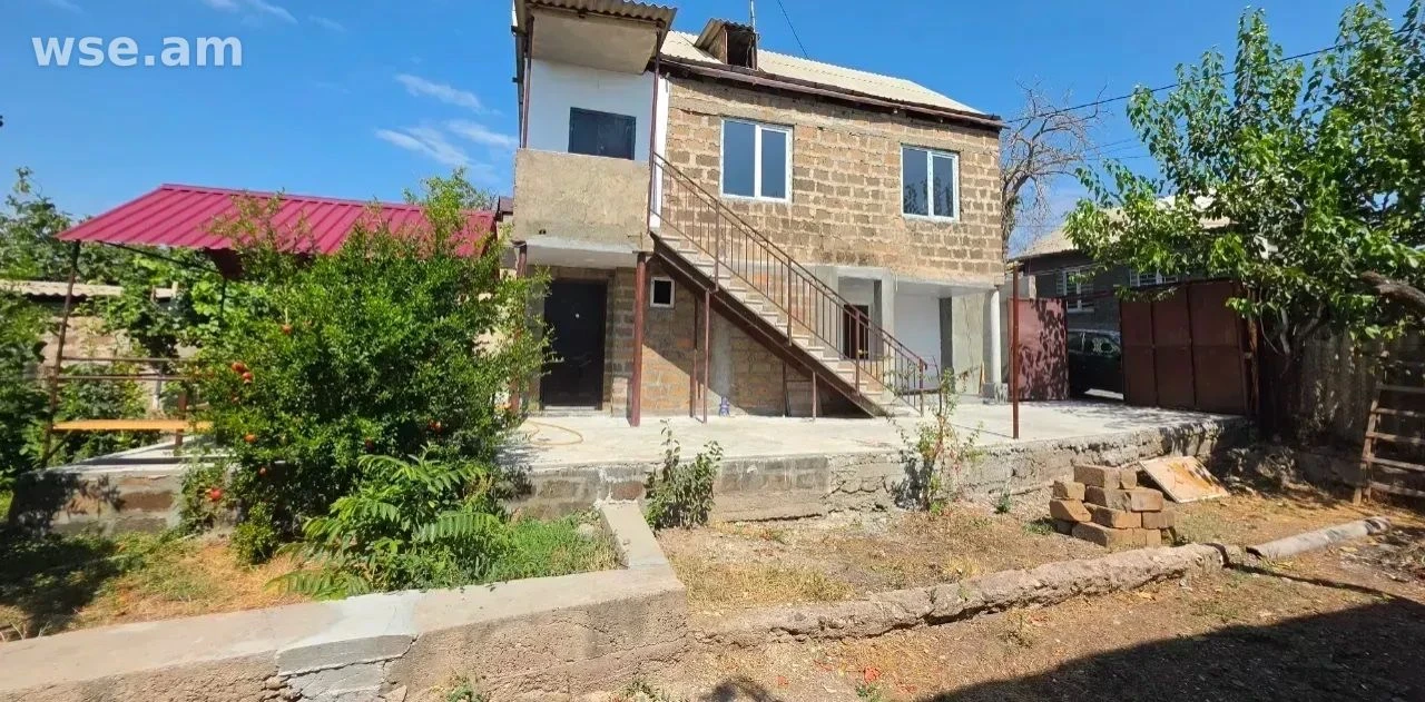 4室独栋住宅, 105㎡, Kharberd 8th Street — 95 000 $ | WSE.AM