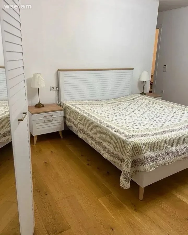 3-սենյականոց, 108 մ², 2/4 հարկ, Մամիկոնյանց փողոցի 1-ին նրբանցք 1