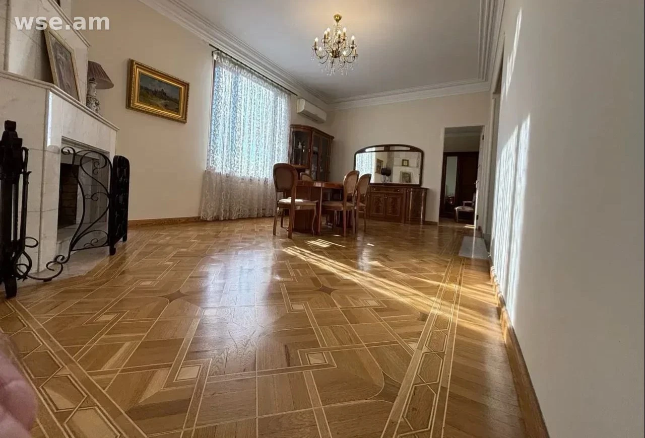 4-bed. apartment, 178m², Marshal Baghramyan Avenue 50 - 650 000 ֏