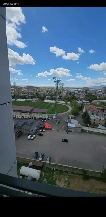 2-սենյականոց, 42 մ², 11/16 հարկ, Նաիրյան փողոց 2
