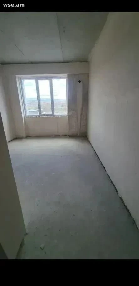 2-սենյականոց, 42 մ², 11/16 հարկ, Նաիրյան փողոց 2