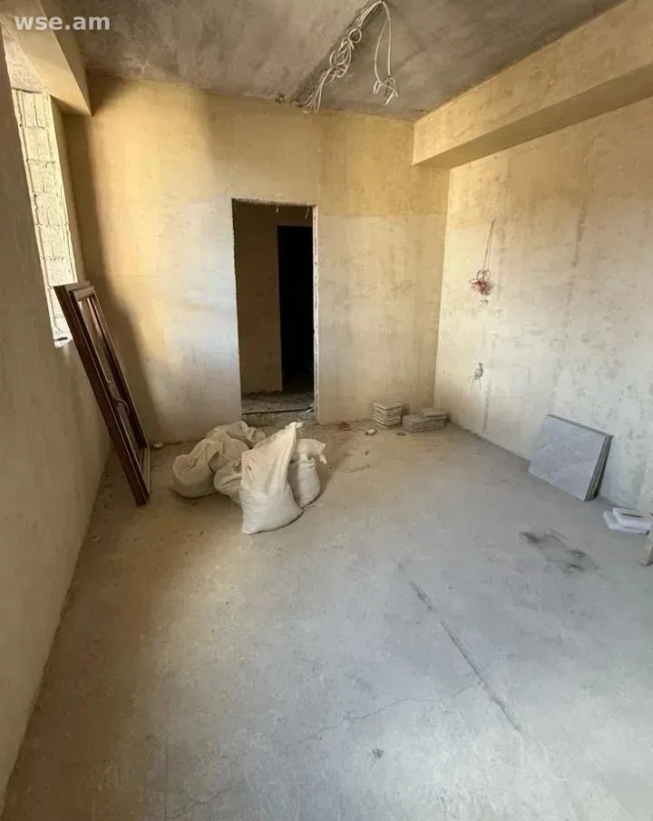 3-սենյականոց, 110 մ², 7/8 հարկ, Լեր Կամսարի փողոց 30/5