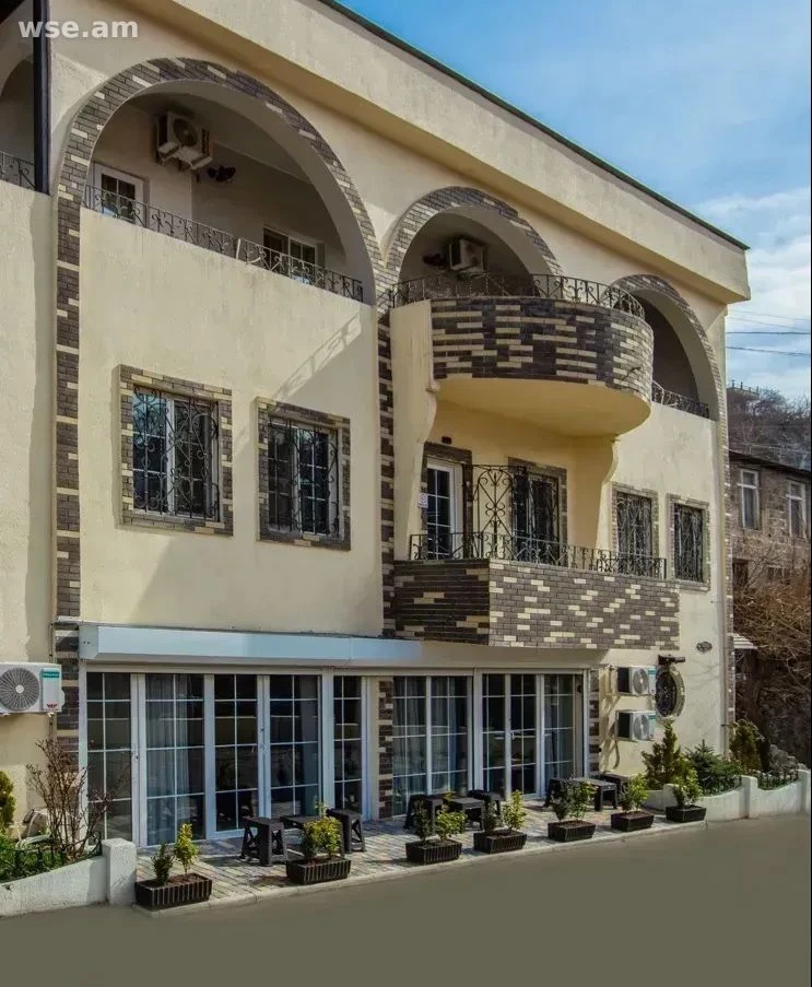 2-bed. commercial, 400m², 34 Sero Khanzadyan Street - 7 000 $