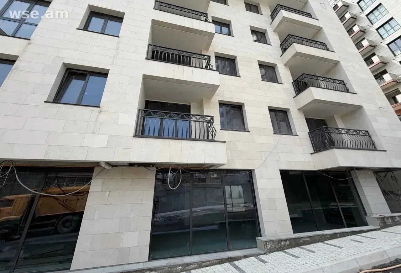 3 սենյականոց, 77 մ², 2/6 հարկ, Երզնկյան փողոց 20