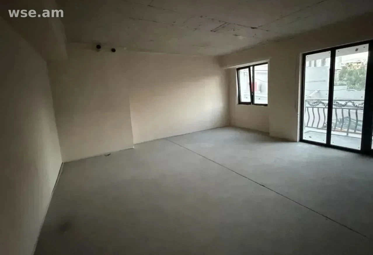 3 սենյականոց, 77 մ², 2/6 հարկ, Երզնկյան փողոց 20