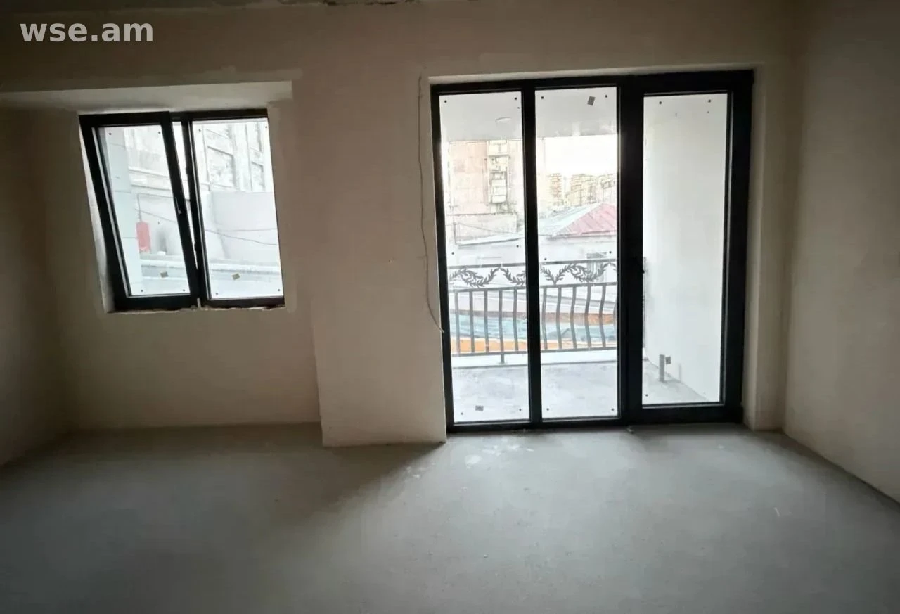 3 սենյականոց, 77 մ², 2/6 հարկ, Երզնկյան փողոց 20