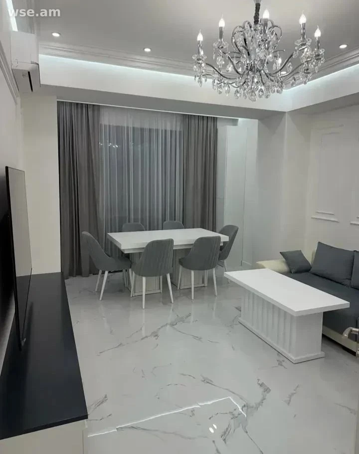 2室公寓, 57㎡, 埃里温Kirk Kerkorian街23/2号 — 2 000 $ | WSE.AM