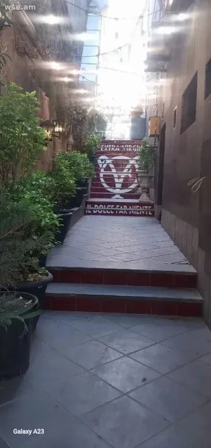 3 սենյականոց, 98 մ², 2/4 հարկ, Սարյան փողոց 10