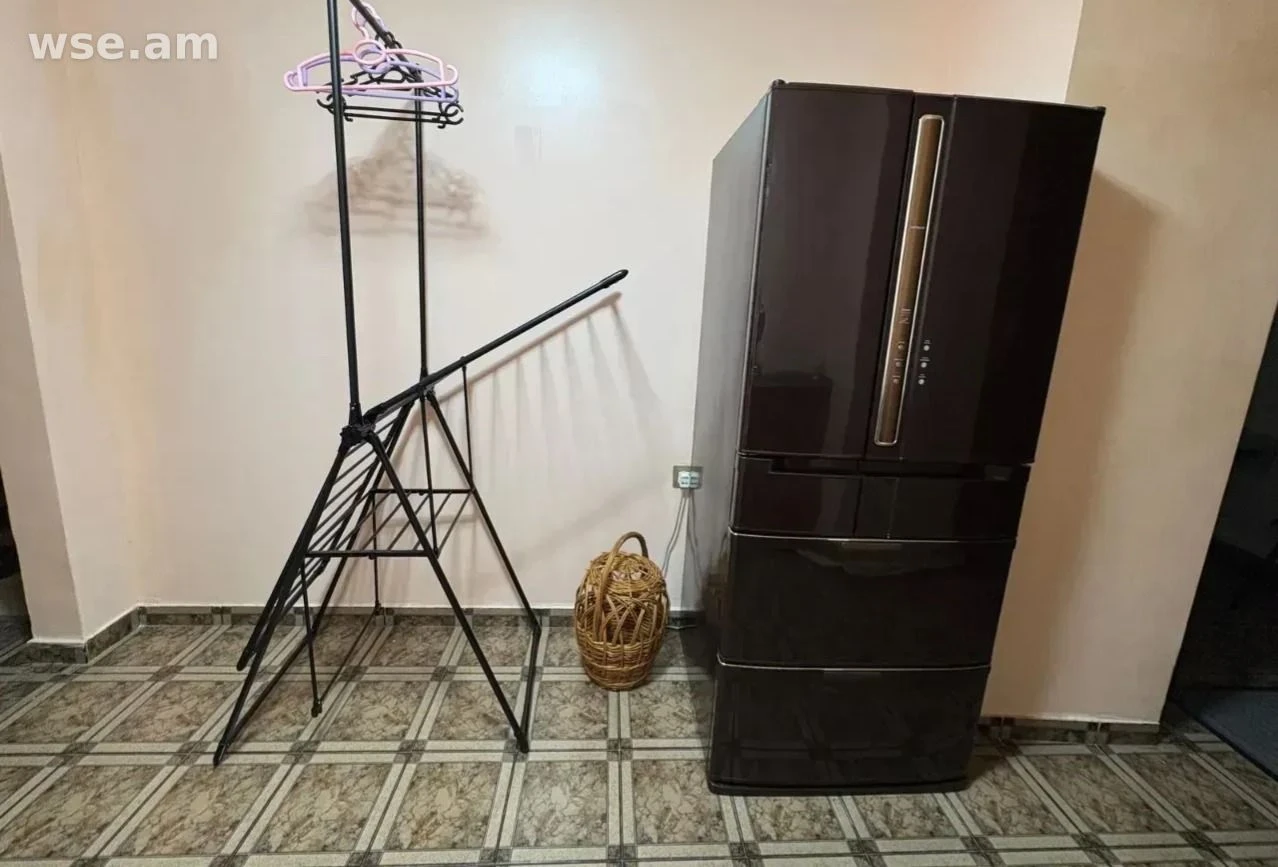 3 սենյականոց, 98 մ², 2/4 հարկ, Սարյան փողոց 10
