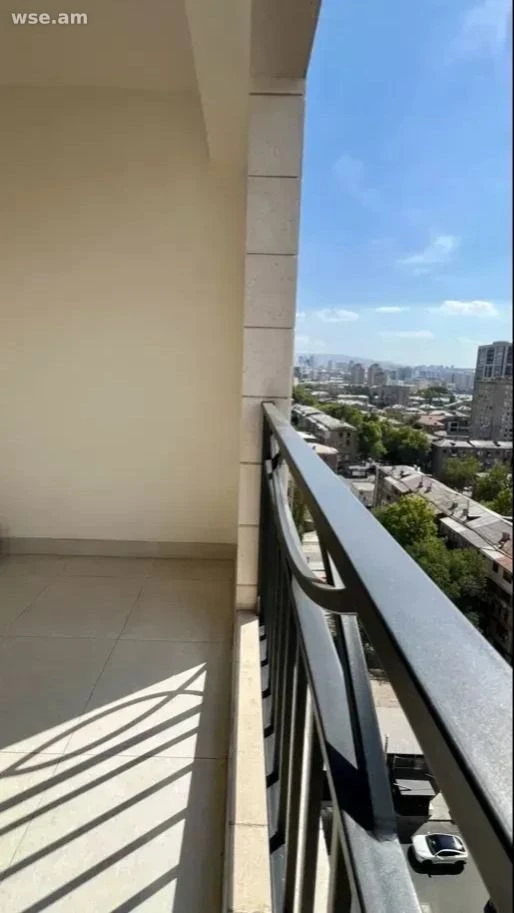 2-комн., 70 м², 14/16 эт., улица Мамиконянца 40