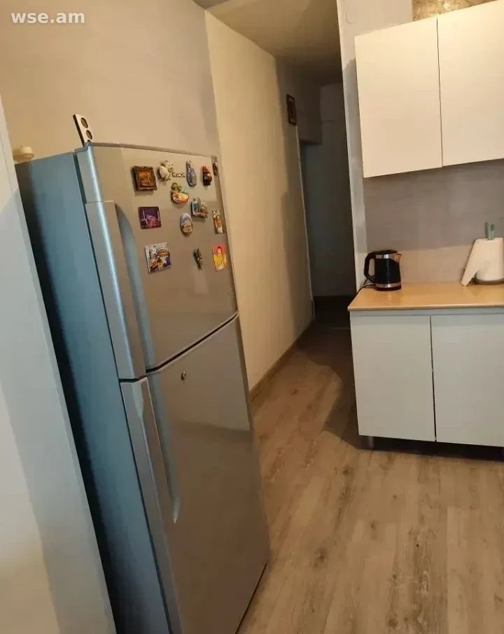 4 սենյականոց, 90 մ², 5/5 հարկ, Ազատության պողոտա 9A