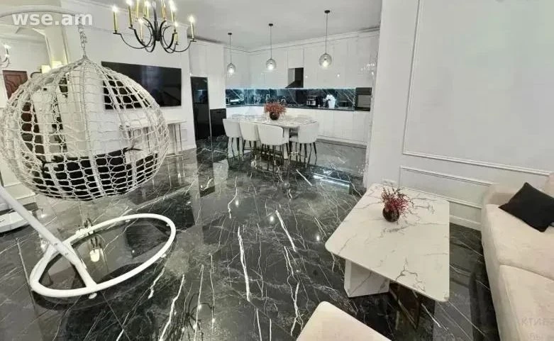5-bed. house, 283m², G-1 Microdistrict 26 - 2 800 $