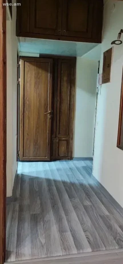 2 - սենյակ, 43 քմ, 5/5 հարկ, Աղպուր Սերոբայի փողոց 9