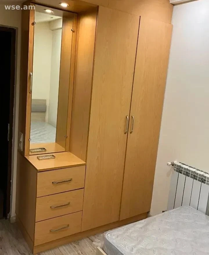 3-room, 72 m², 6/6 floor, Khanjyan street 31