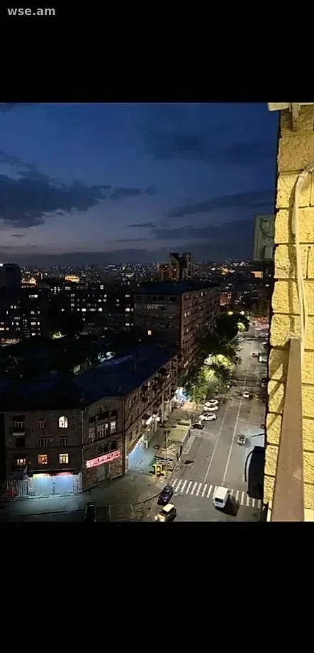 3 - սենյակ, 105 մ², 12/14 ֆլ., Վարդանանց փողոց 27