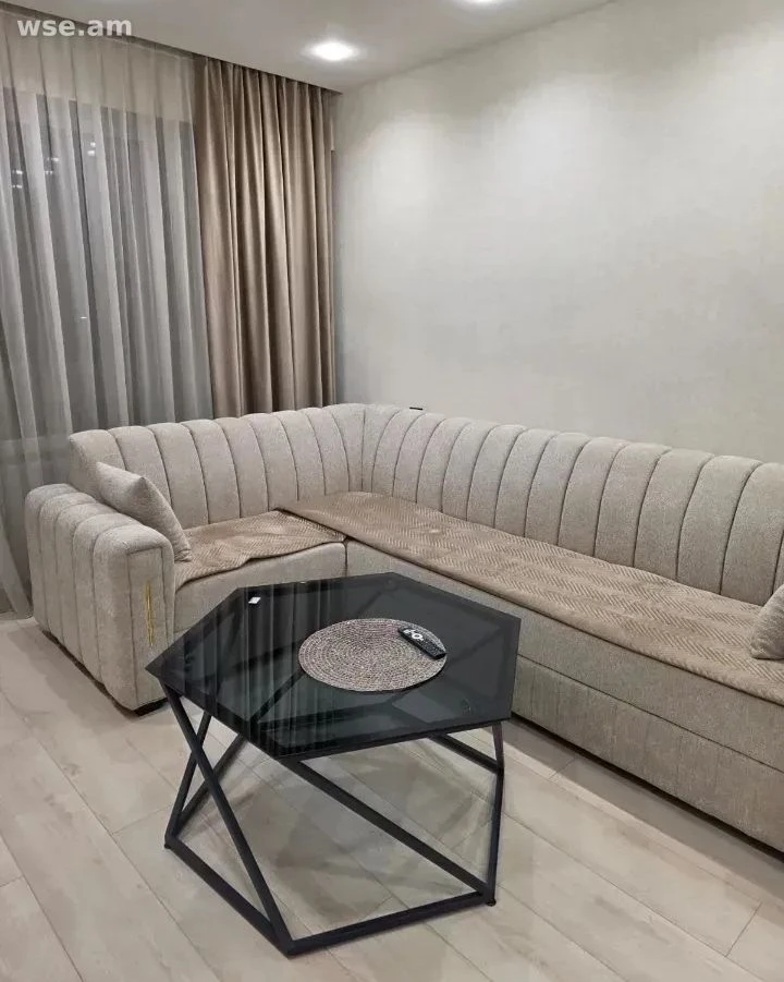 2-rooms, 76 m², 12/14 fl., 28 Shiraz Street
