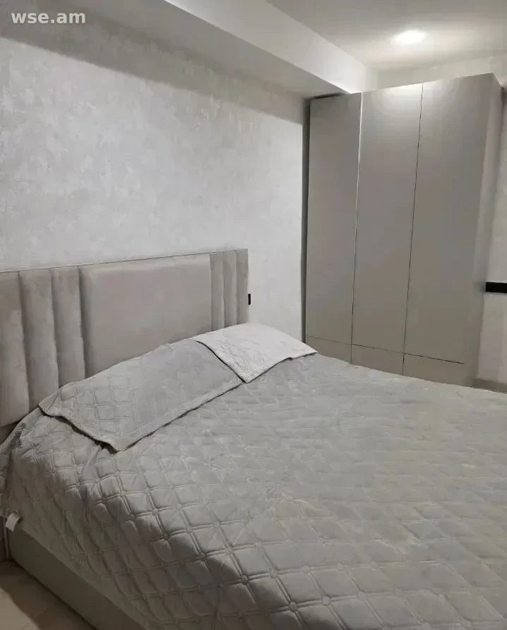 2-rooms, 76 m², 12/14 fl., 28 Shiraz Street