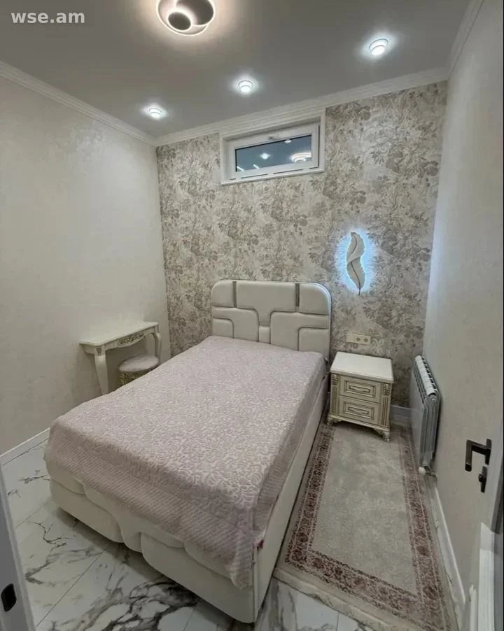 3-комн., 66 м², 4/20 эт., улица Себастия 133
