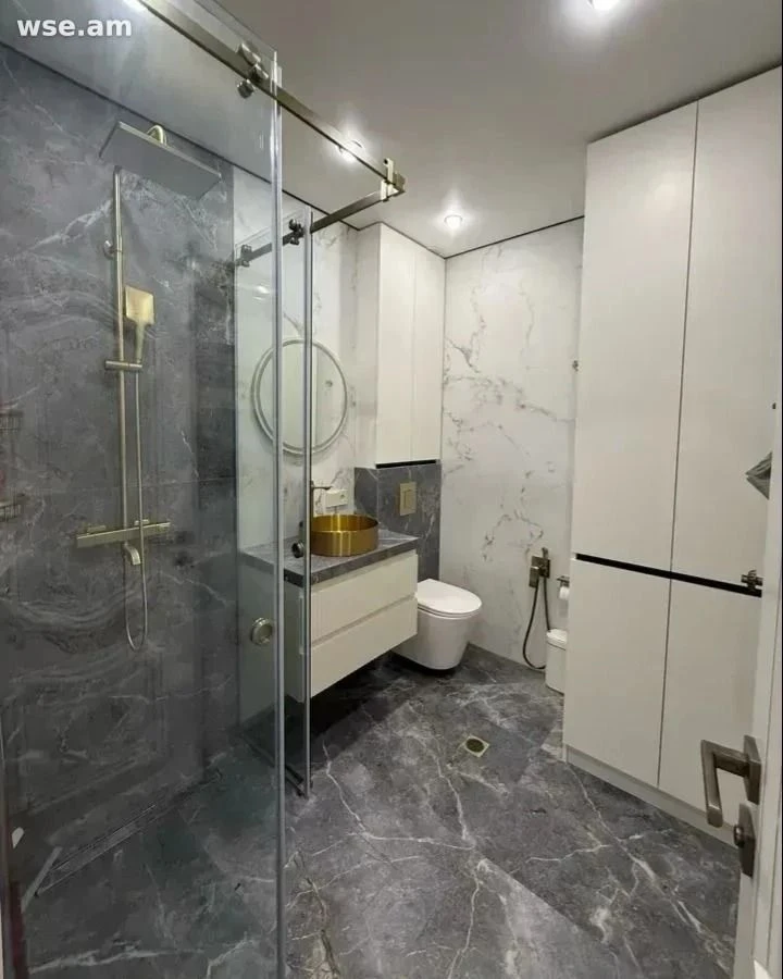 3-комн., 66 м², 4/20 эт., улица Себастия 133