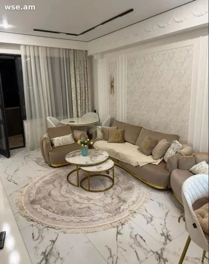 3-комн., 66 м², 4/20 эт., улица Себастия 133
