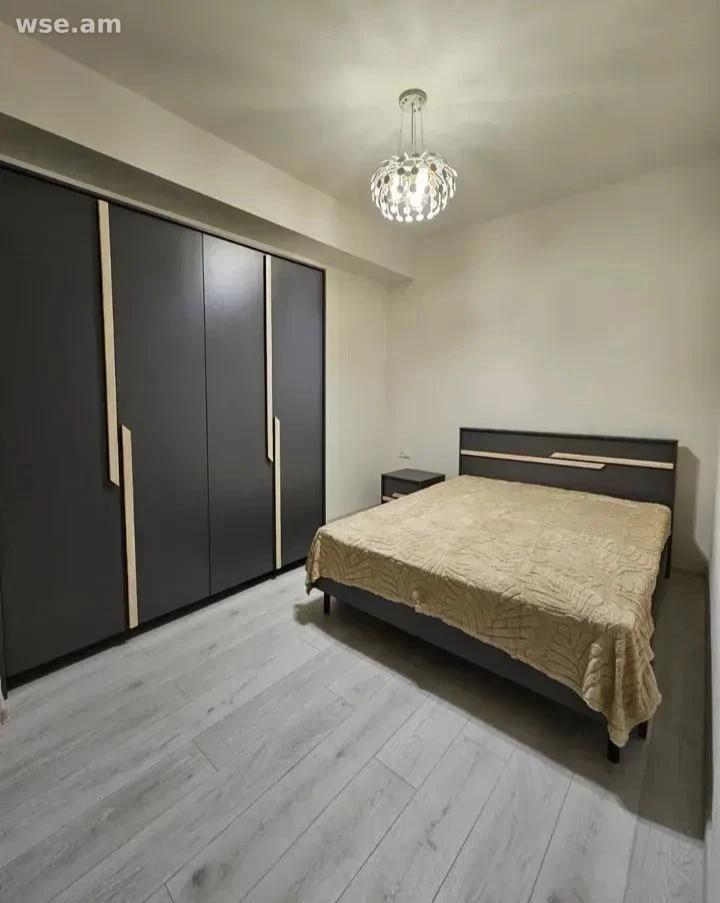 4-комн., 110 м², 4/12 эт., улица Грибоедова 6/1