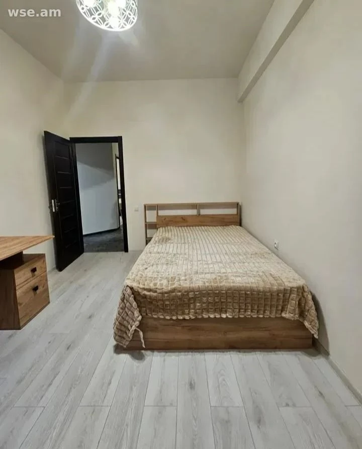 4-комн., 110 м², 4/12 эт., улица Грибоедова 6/1
