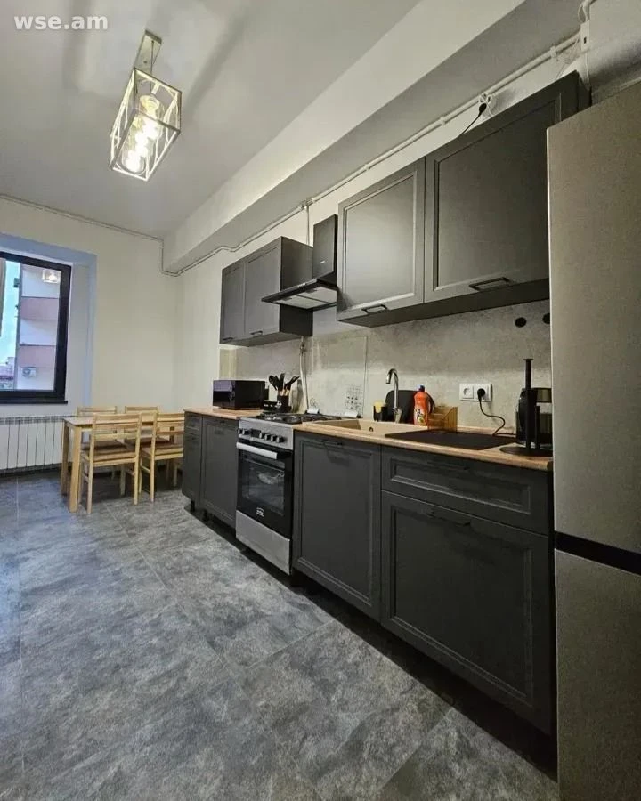 4-комн., 110 м², 4/12 эт., улица Грибоедова 6/1