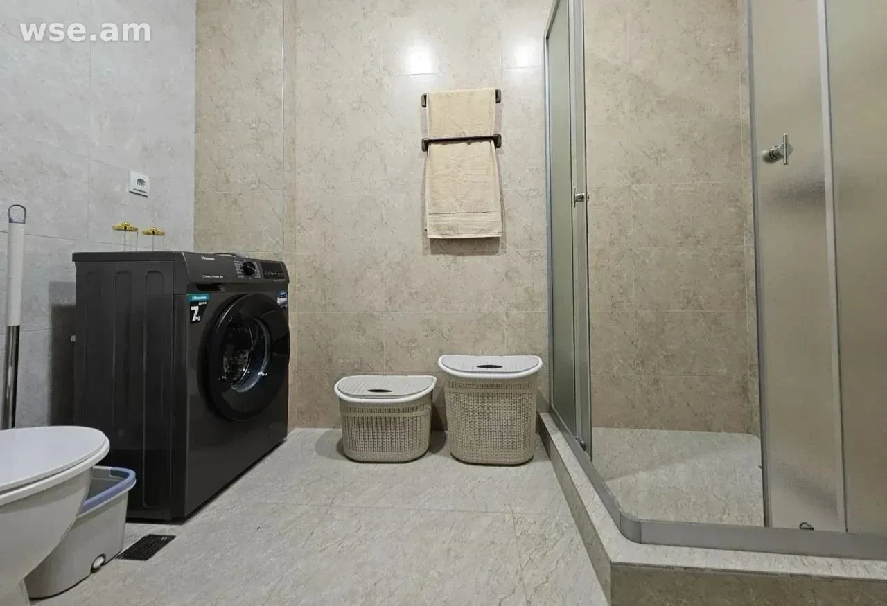 4-комн., 110 м², 4/12 эт., улица Грибоедова 6/1