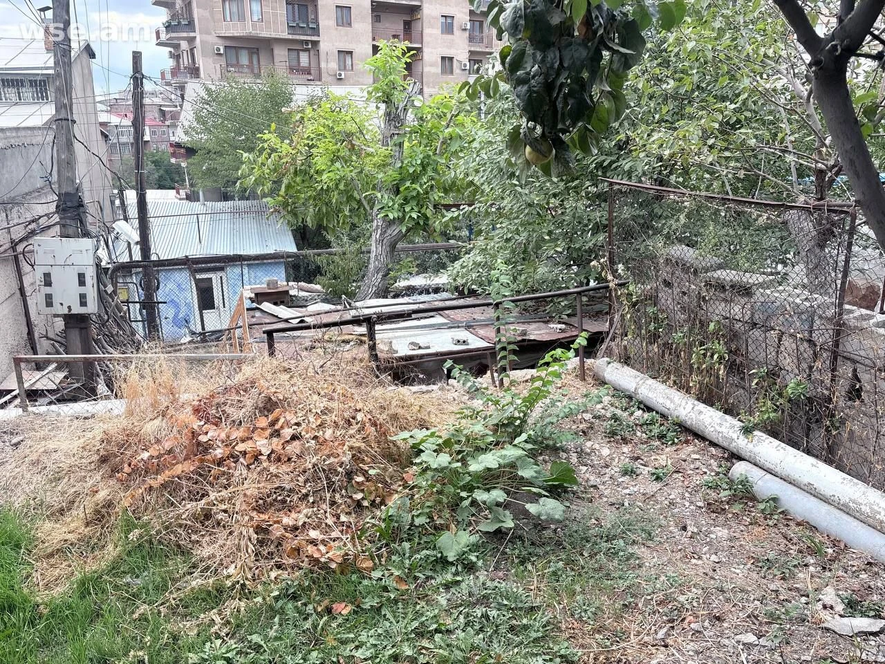 Land plot for a house, 565 m²