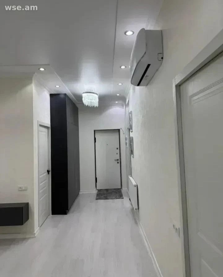 5 սենյականոց, 130 մ², 2/4 հարկ, Շիրակի փողոց 9