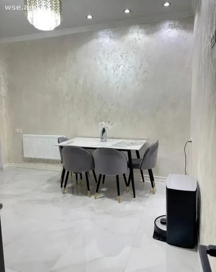 5 սենյականոց, 130 մ², 2/4 հարկ, Շիրակի փողոց 9