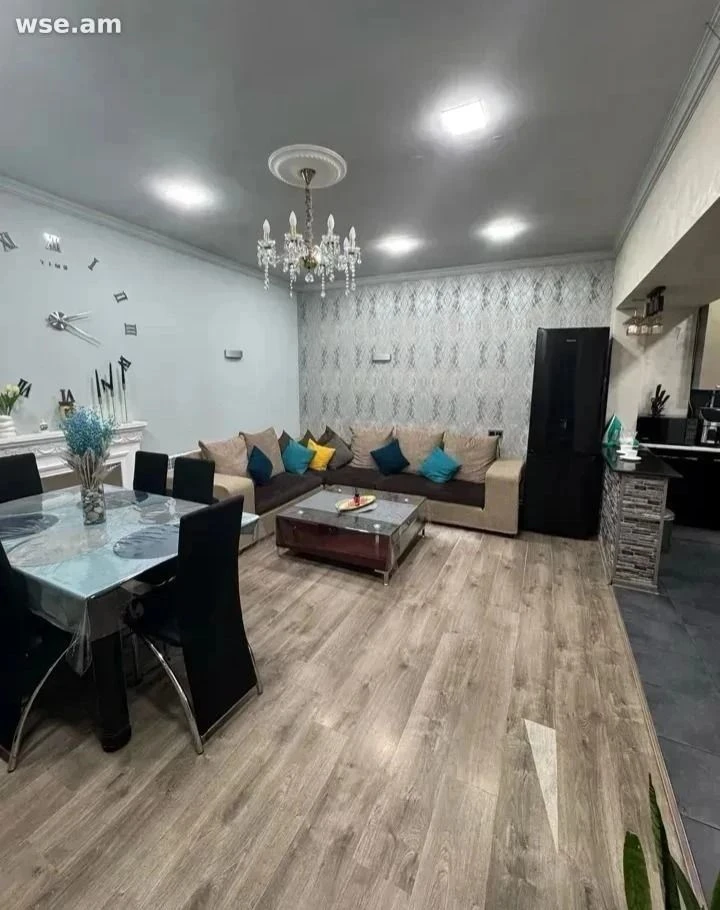 4-սենյականոց տուն, 70 մ², 1-հարկանի, Նար-Դոսի փողոց 1