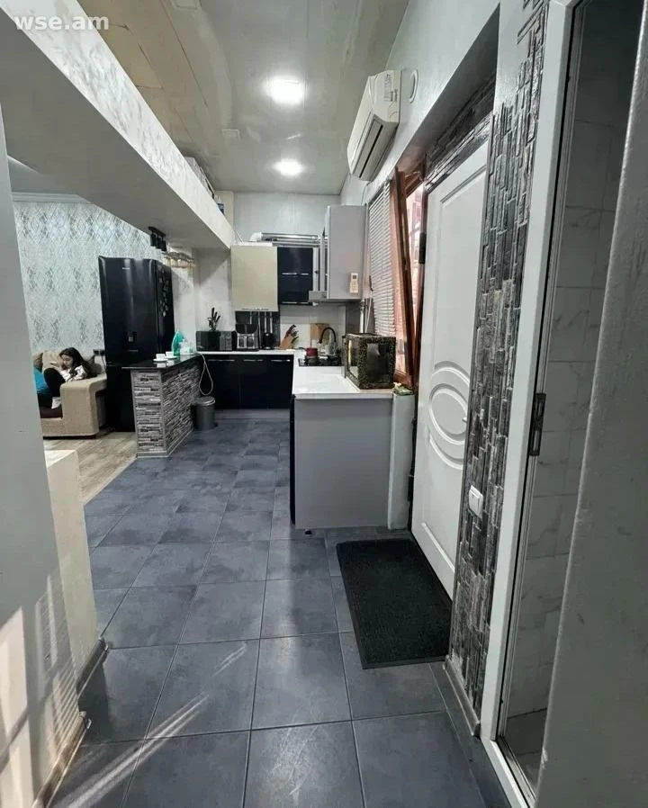 4-սենյականոց տուն, 70 մ², 1-հարկանի, Նար-Դոսի փողոց 1