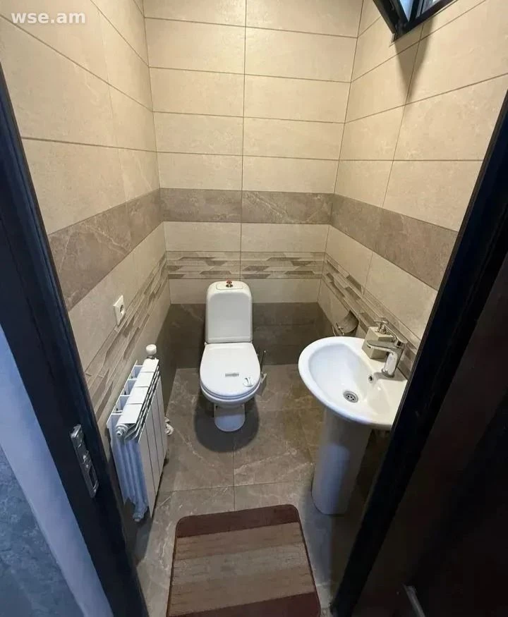 6-սենյականոց տուն, 180 մ², 2-հարկանի, Պոպովի փողոց 4