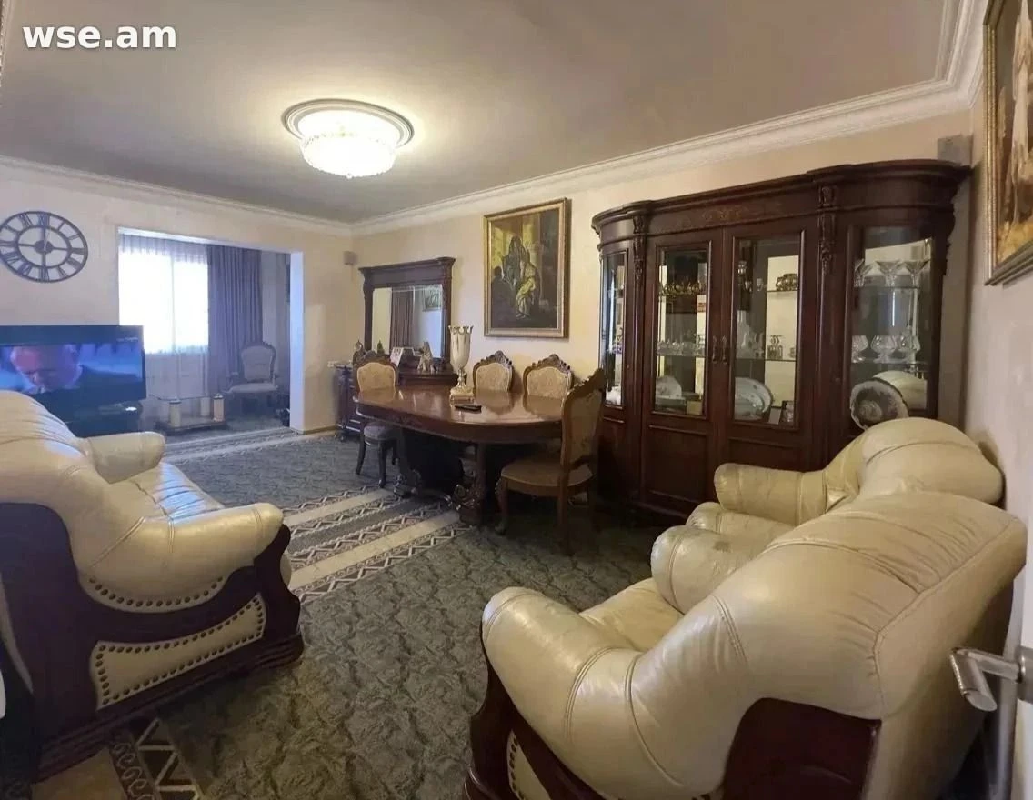 4-սենյականոց, 101 մ², 5/9 հարկ, Մինսկի փողոց 35