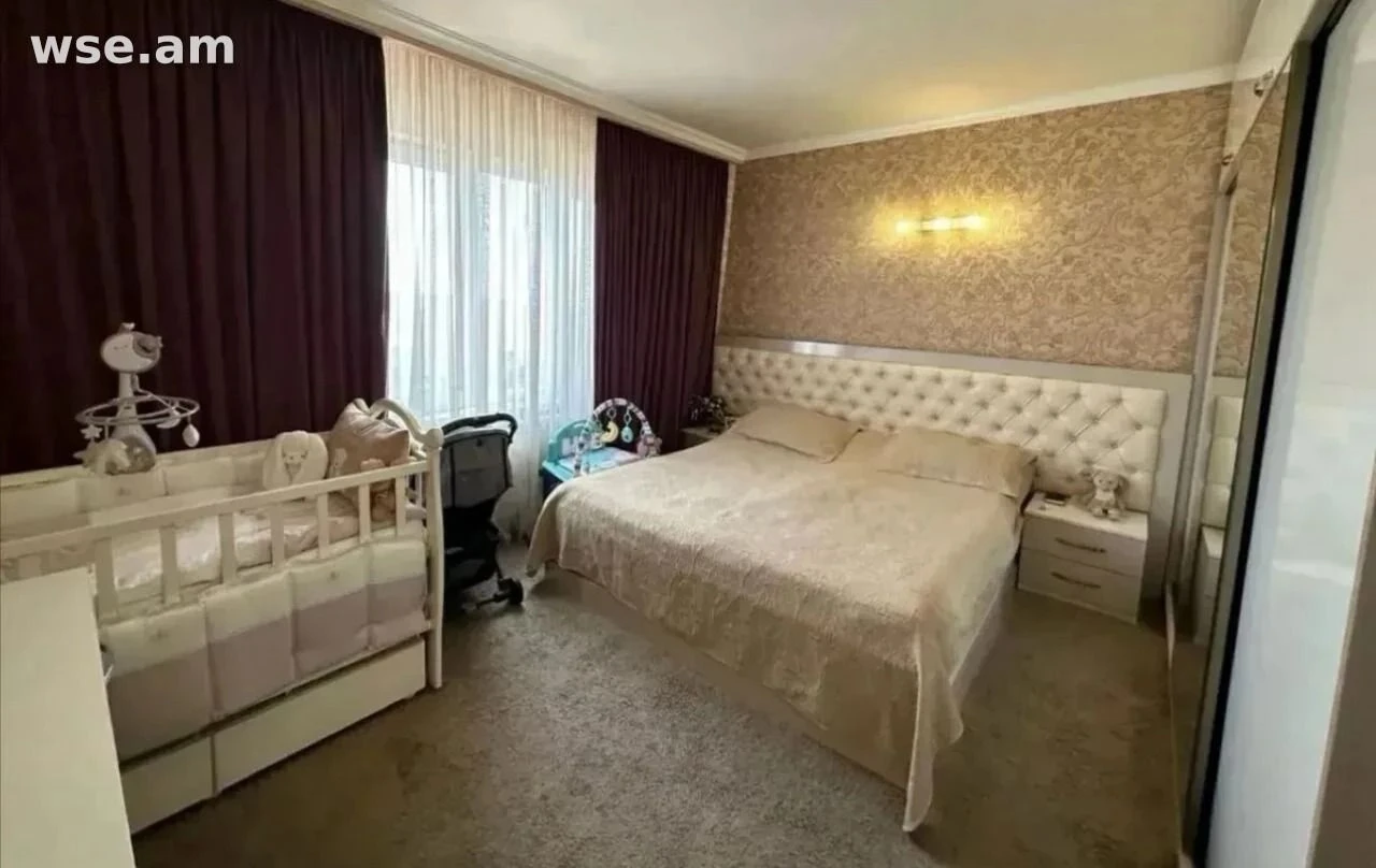 4-սենյականոց, 101 մ², 5/9 հարկ, Մինսկի փողոց 35